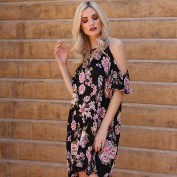Angie Dresses & Skirts - Floral cold shoulder summer dress